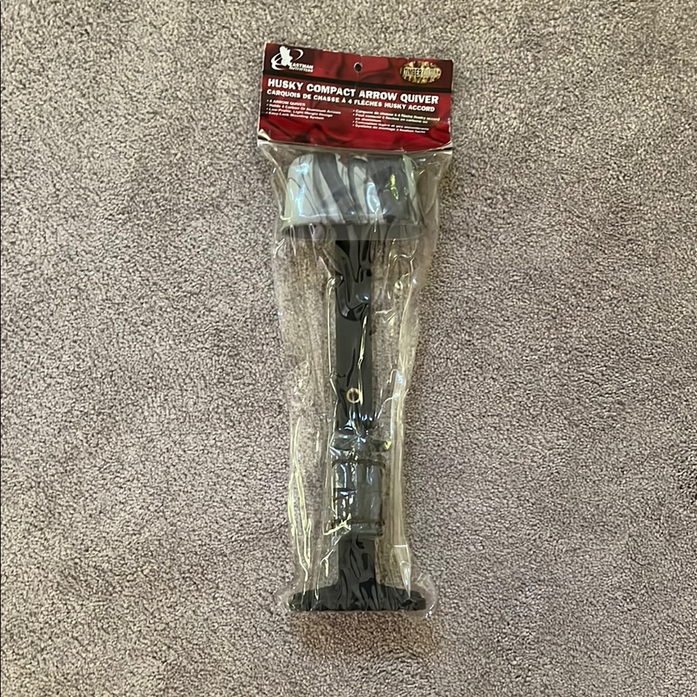 Eastman Outdoors Arrow Quiver in Black